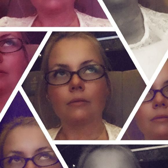 Meet your Posher, Natasha - Picture 1 of 1